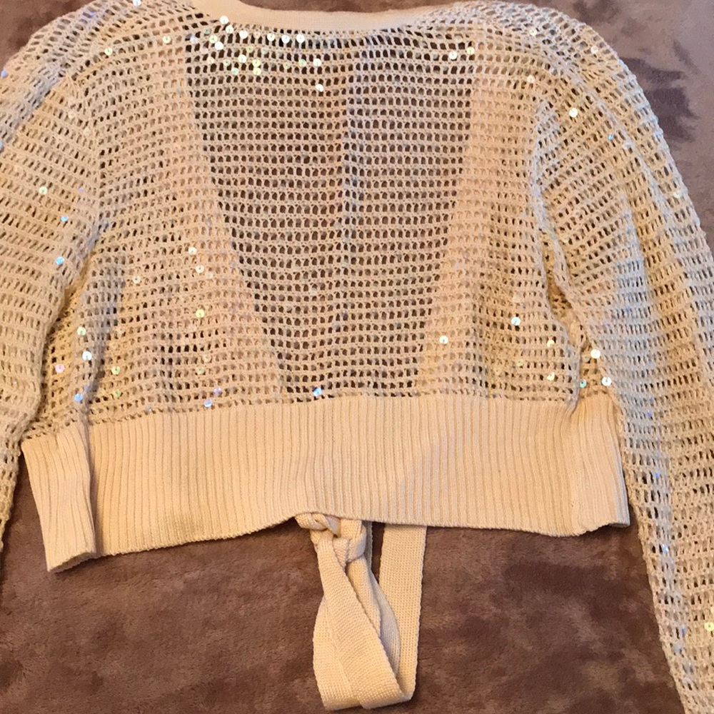 BCBG MAXAZRIA SWeater wrap top - Picture 4 of 7